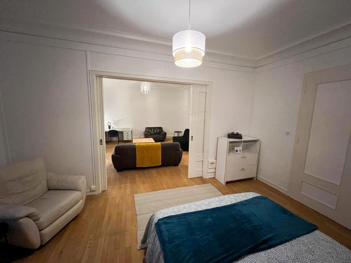 Chambres Privees -Private Room- Dans Un Spacieux Appartement - 100M2 Centre Proche Gare مُلووز المظهر الخارجي الصورة